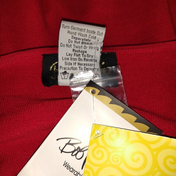 Bob Mackie Wearable Art Sweater PLUS Sz 3X Red Sequinned Embellishments QVC - Picture 10 of 16